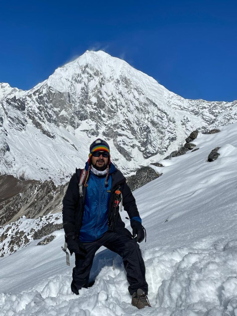 Dipak Tiwari auf einer Tour durch den Himalaya
